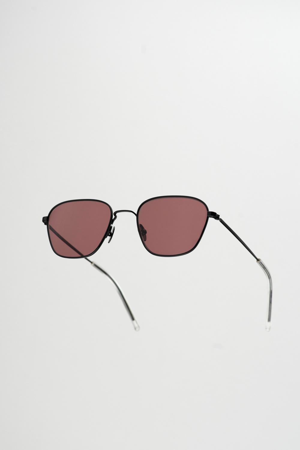 Monokel Eyewear Otis Black - pink solid lens