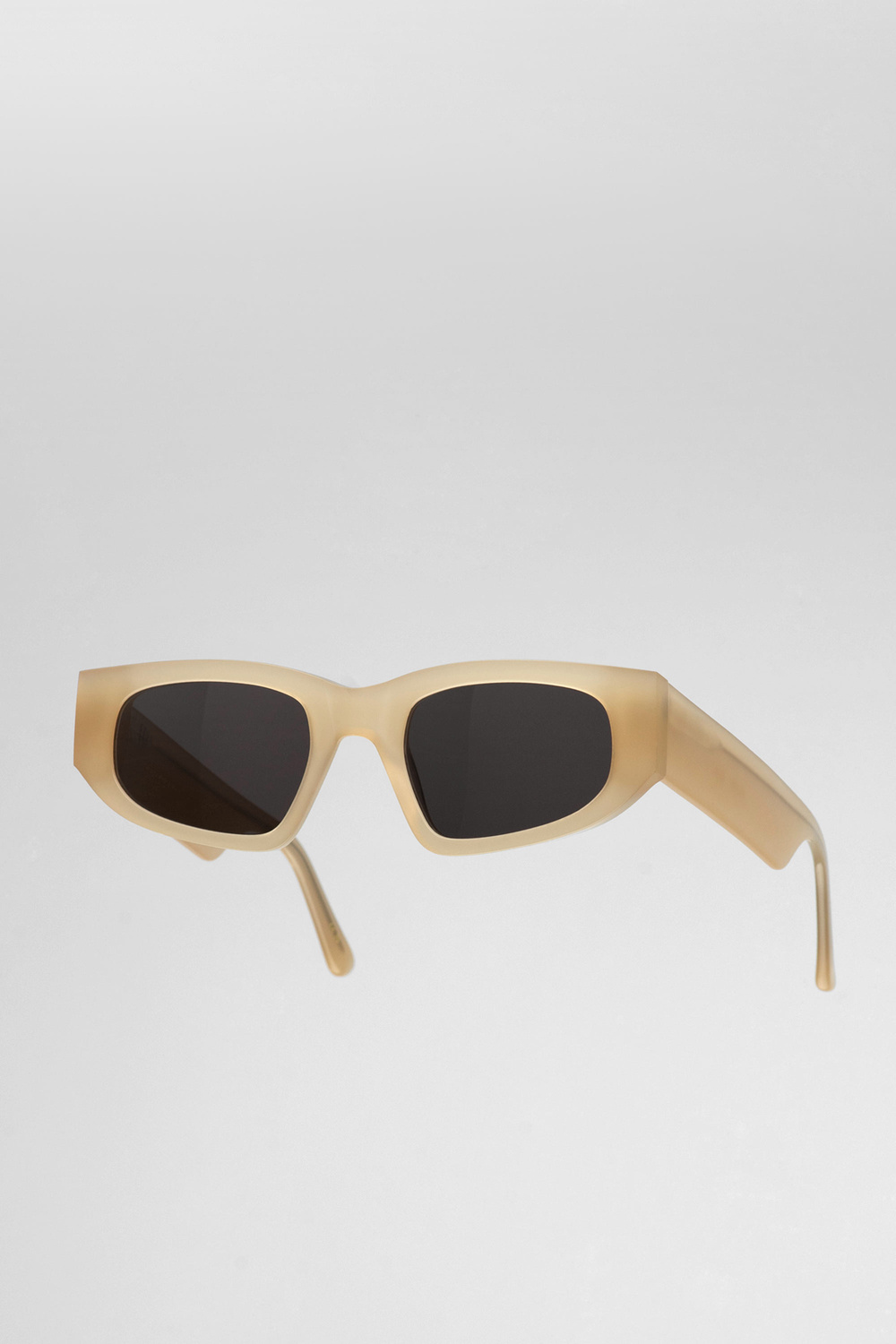 Monokel Eyewear Eclipse Sand - grey solid lens