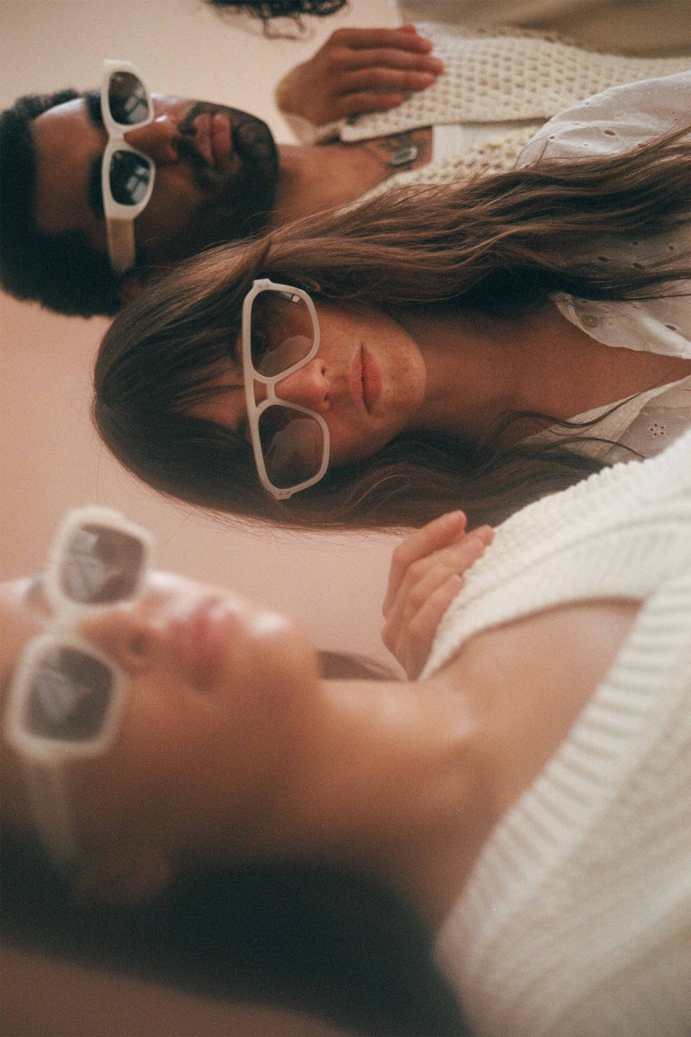 Monokel Eyewear Jet Pearl - brown gradient lens